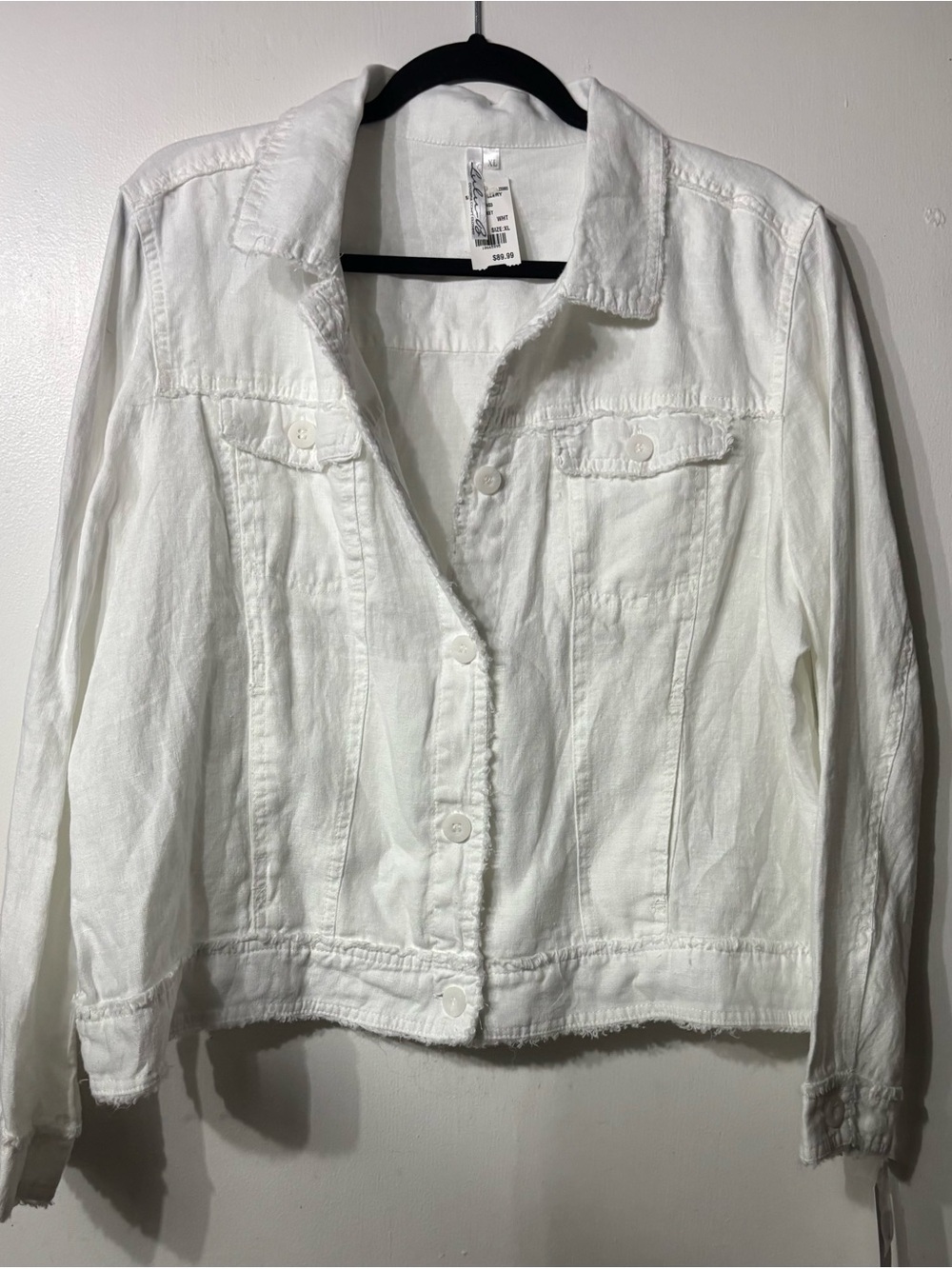 Lulu-B White Women's Denim Jacket - Button Front